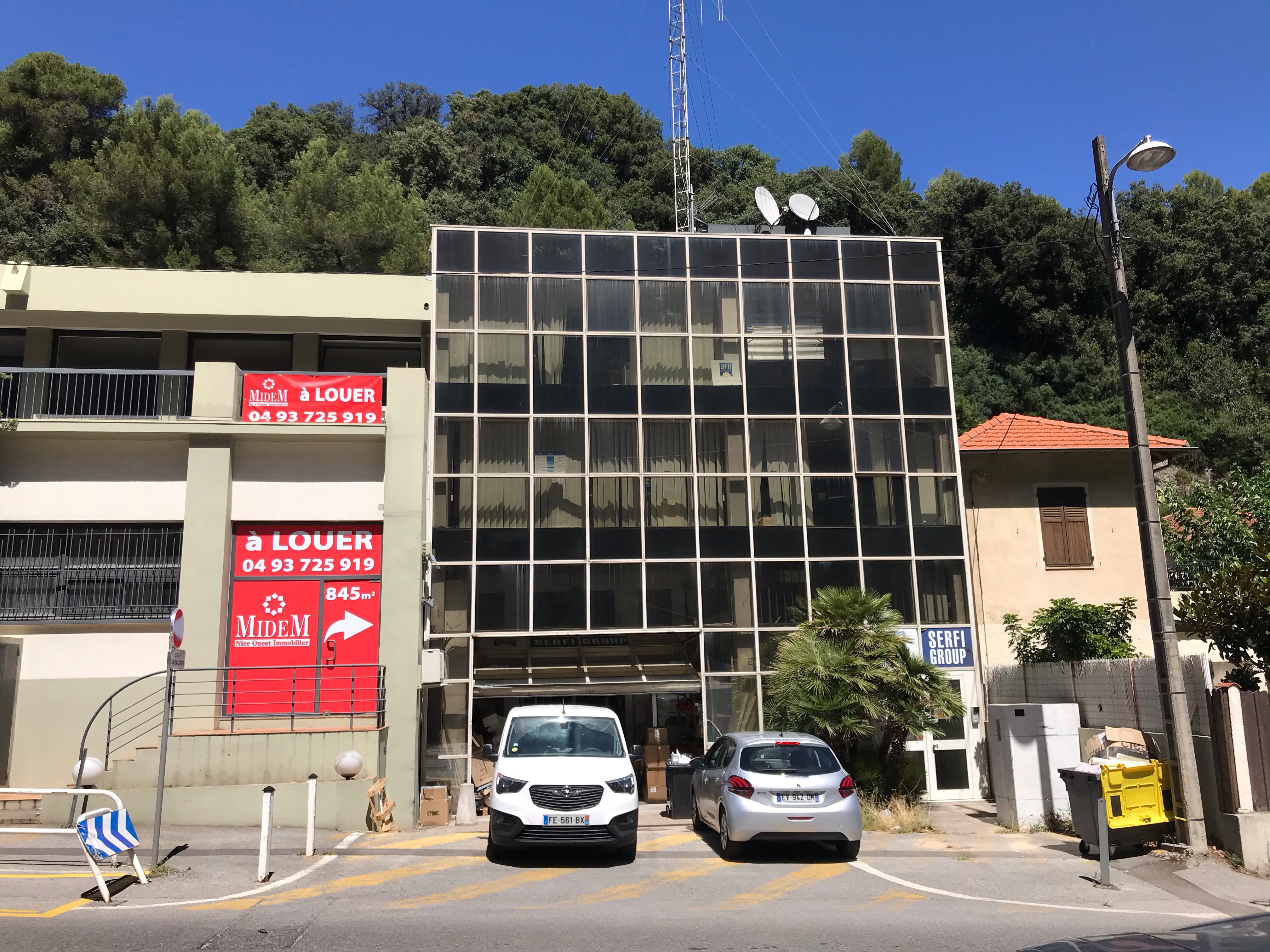 location immobilier professionnel NICE MAGNAN Canta Galet : Immeuble d